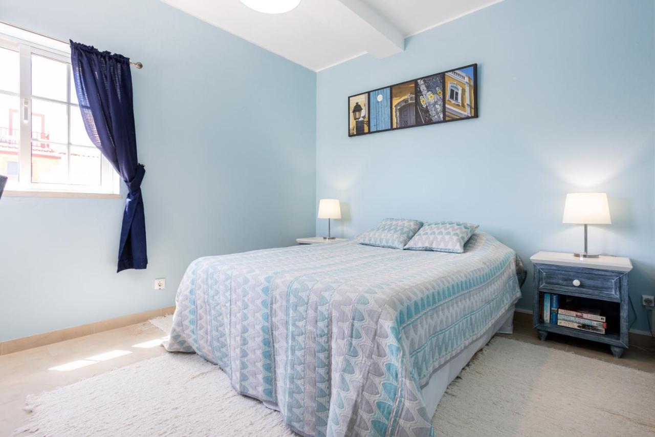 Newly Renovated 2 Bedroom Townhouse - Close To Salema Beach Exterior foto